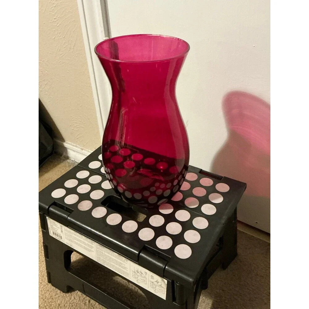 9.5” Red Flower Vase